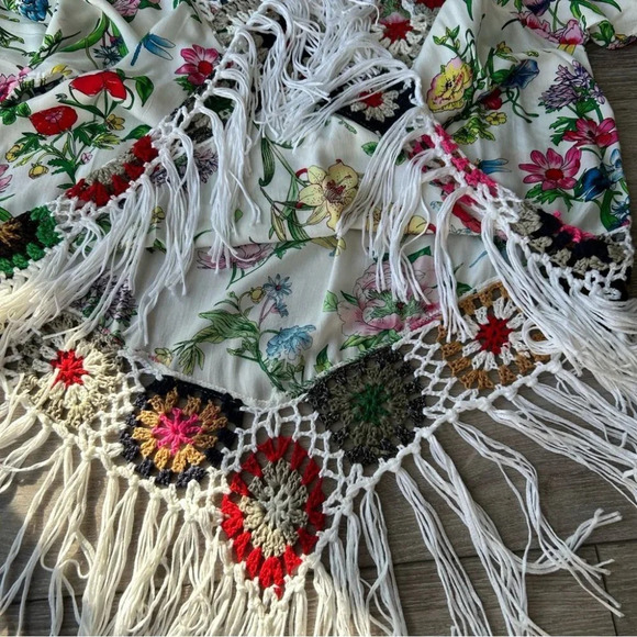 V Neck Kaftan Ruffle Sleeve Crochet Trim Bohemian Top With Fringe - Picture 7 of 13